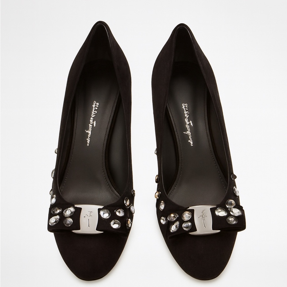 Salvatore Ferragamo *** TWO RIGHT*** Ferragamo Vara Bow Crystal Embelished Heel